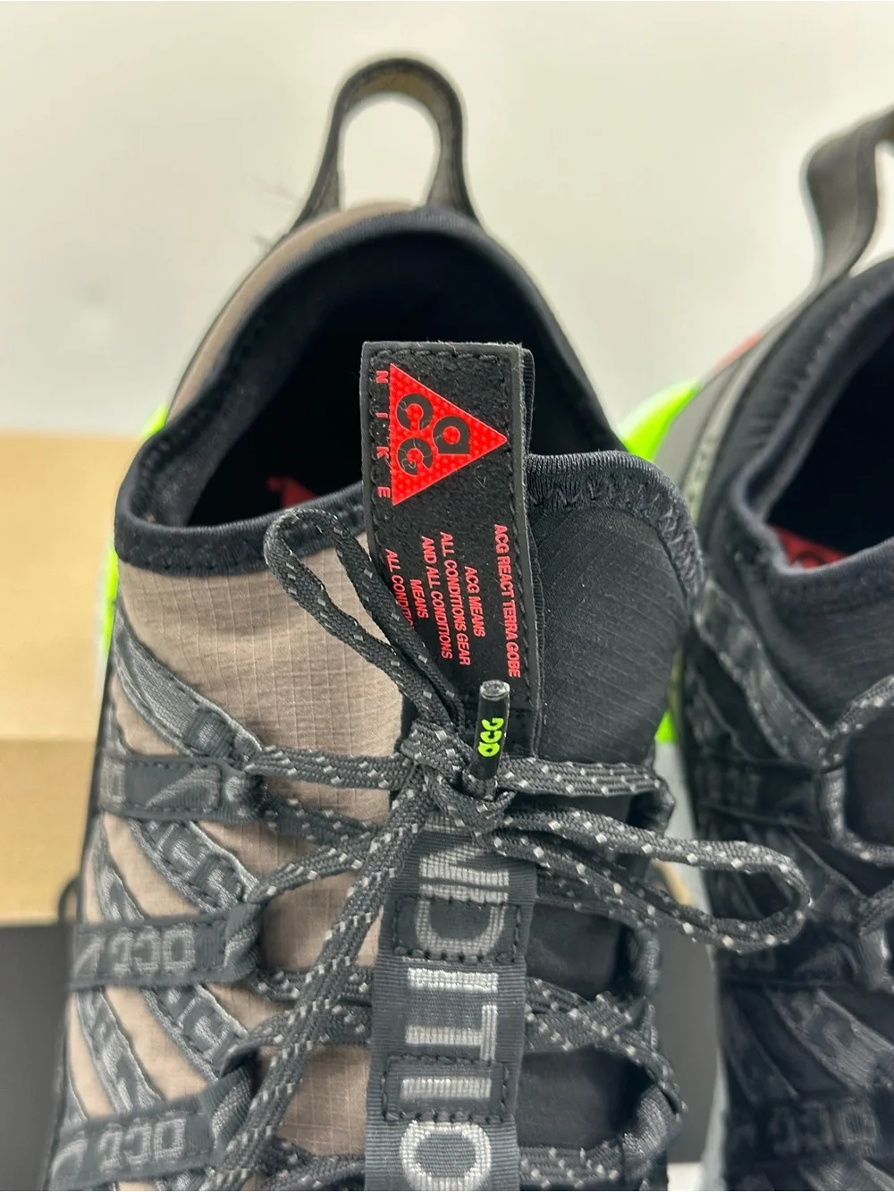 Nike Men’s Black Sneakers with Neon Green & Red Accents